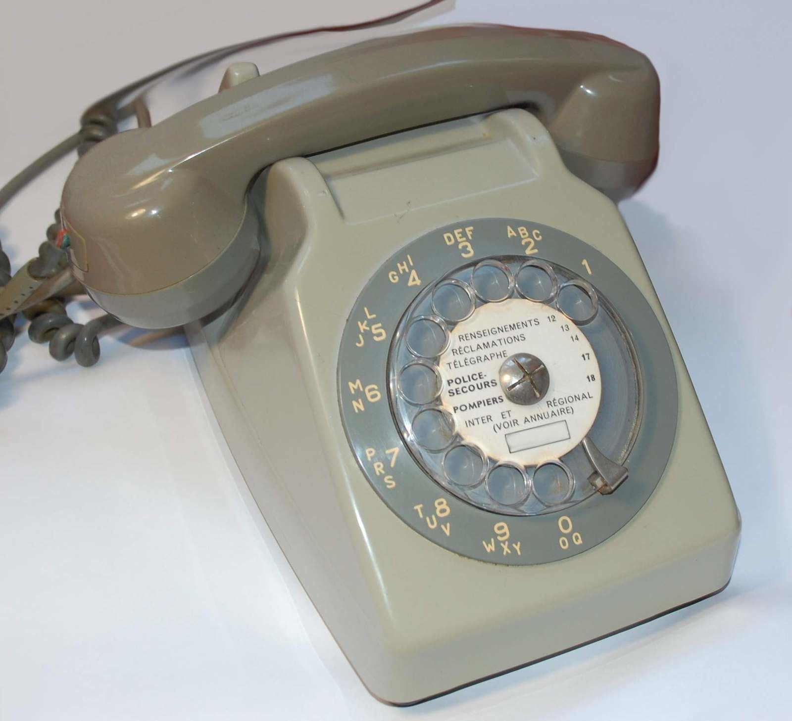 Téléphone fixe